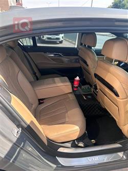 بي ام دبليو الفئة 7